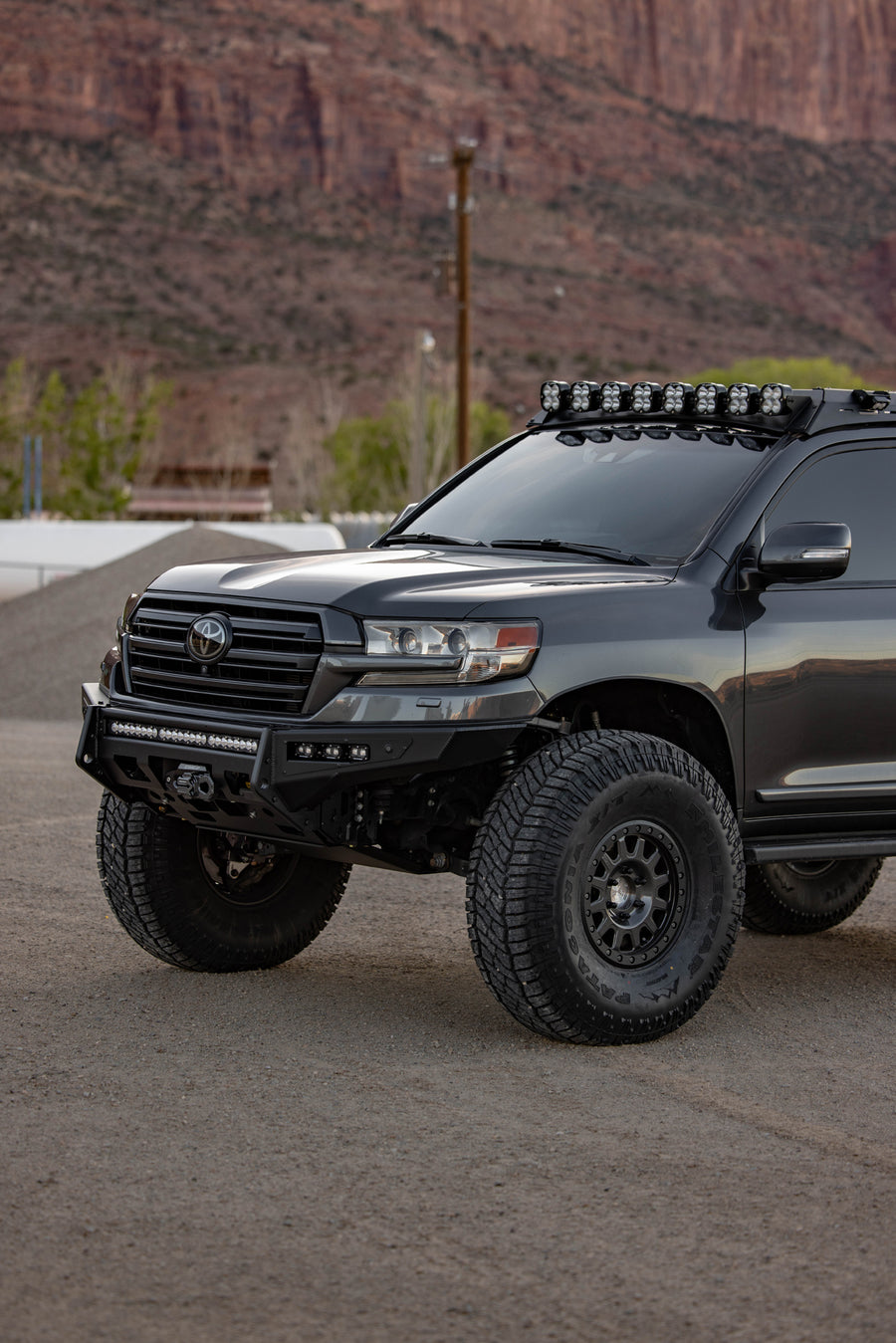 Supercharged 200 Series Land Cruiser Build: 74 Weld Portals on 40s, Built In-House in Colfax, CA