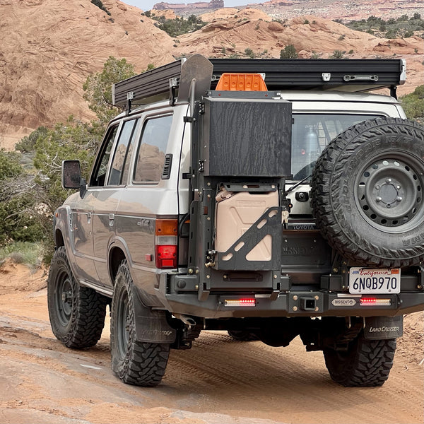 Single Jerry Can Mount for Overland Panel & Pro Swing-Outs